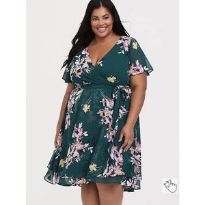 Torrid Green Floral Midi Chiffon Wrap Dress